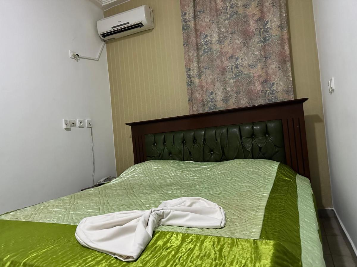 Prodiges Hotel Yaoundé Exterior foto